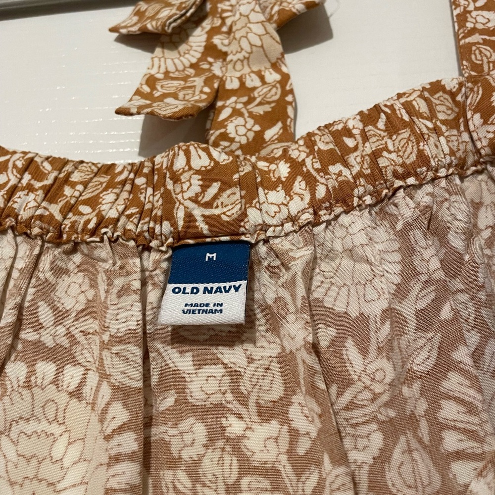Old Navy Floral Maxi Dress with Square Tie Back - Picture 6 of 7